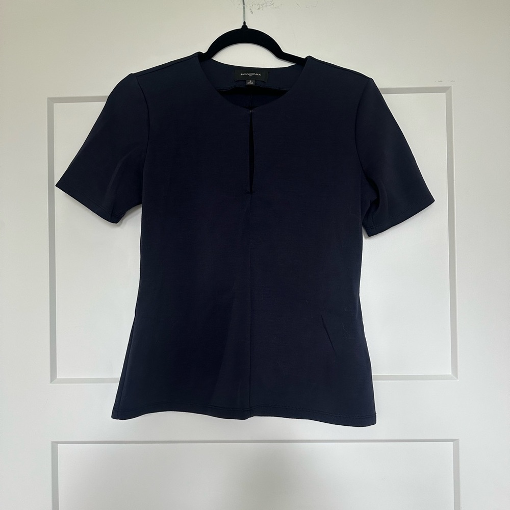 NWOT Banana Republic Soft Touch Scuba Crew Neck Top - NAVY - SOLD OUT